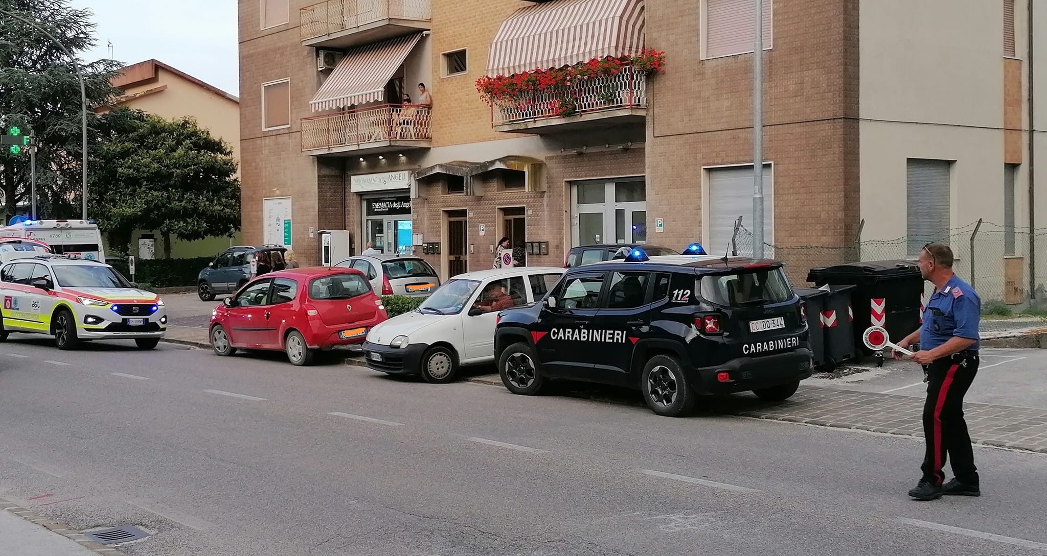 Rosora Bimba Ha Fretta Di Nascere E La Mamma Partorisce In Macchina