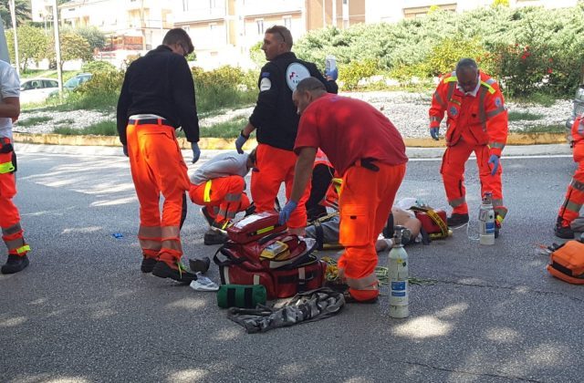 Jesi Altro Ciclista Investito Alla Rotatoria Dello Scientifico Notizie Jesi Fabriano