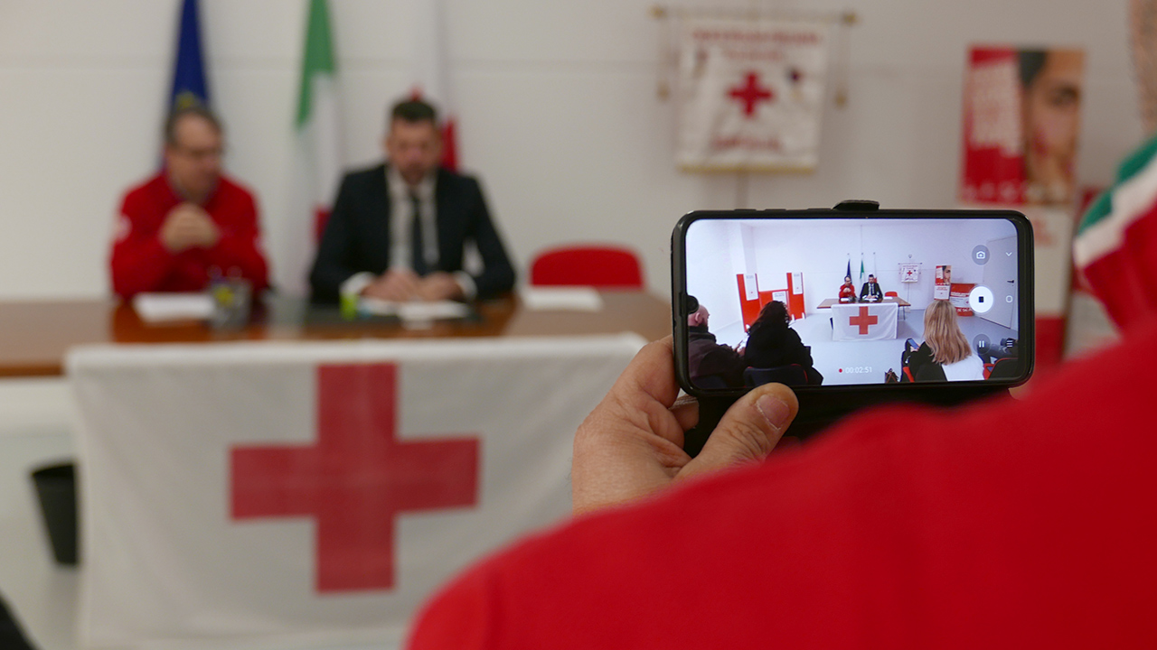 La presentazione della nuova sede della Croce Rossa di Senigallia al sindaco Mangialardi