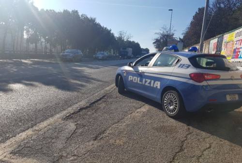 A Torrette la salma del motociclista morto a Senigallia per uno schianto in curva