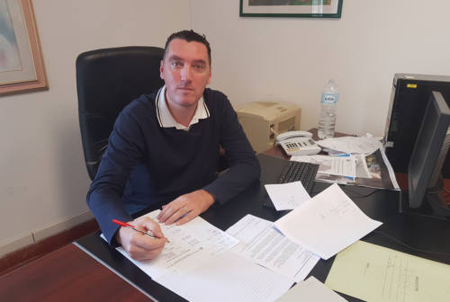 Comune di Falconara: l’assessore Raimondo Baia lascia l’incarico