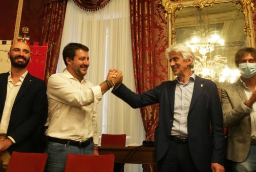 Salvini alla prima dello Sferisterio. Il sindaco: «Macerata rappresenta un modello virtuoso»