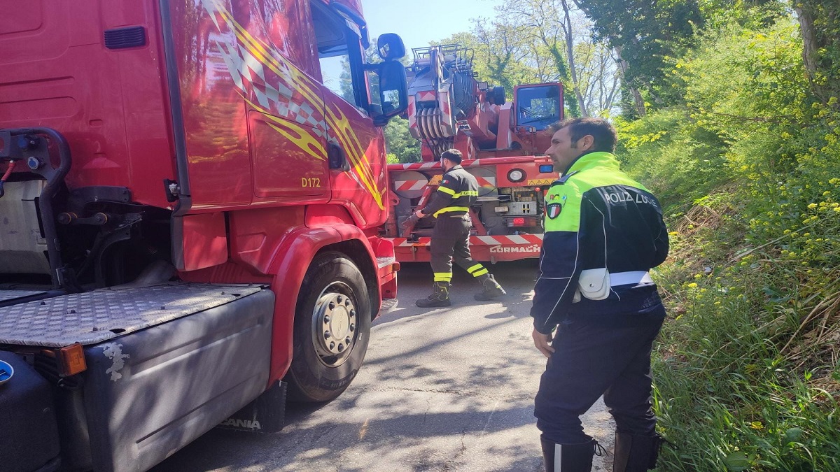 La Sbrozzola bloccata a Osimo