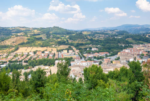 Le Marche attraggono gli stranieri: dagli Stati Uniti il maggior numero di richieste per comprare casa