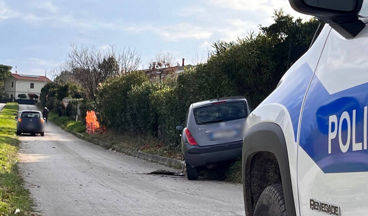 Montemarciano Incidente Tra Due Auto Ferite Le Conducenti Notizie Senigallia Centropagina 8407