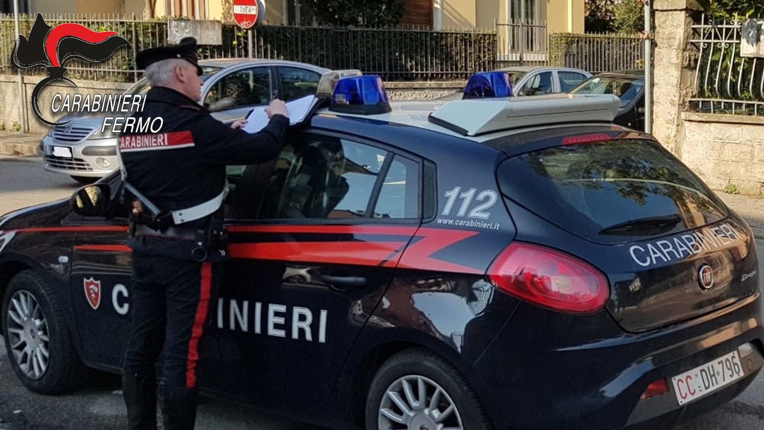 Montegranaro: fuga con l'Alfa all'alt dei carabinieri, poi si presenta ...