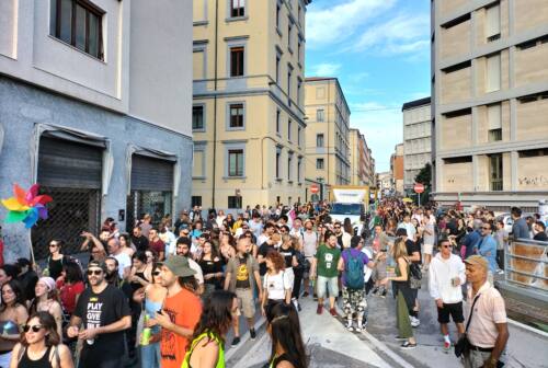 Ancona, la «Smash parade» è un successo: la carica dei 2000 per il primo corteo delle Marche