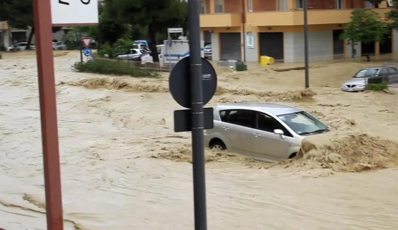 L'alluvione a Borgo Molino di Senigallia del 3 maggio 2014