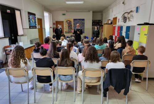 Osimo, cultura della legalità: 17 gli incontri organizzati dai Carabinieri nelle scuole