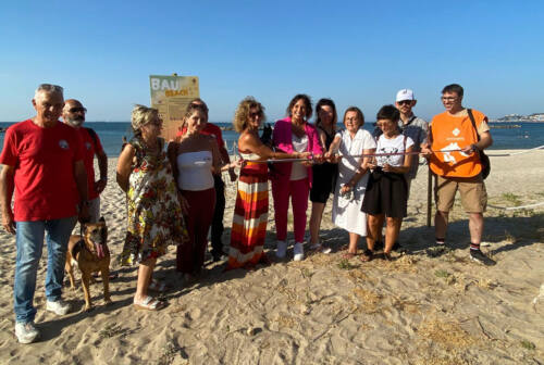 Ancona, a Torrette inaugurata la nuova spiaggia per cani Bau Beach