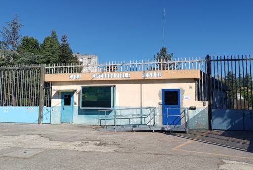Pesaro, il valore riabilitativo e sociale dello sport: la Uisp dona un nuovo cortile alla sezione femminile del carcere