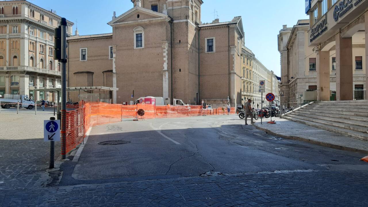 Piazza della Repubblica, Ancona