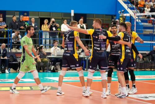 Pallavolo, la Yuasa Grottazzolina conquista il primo punto in Superlega