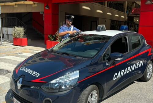 Chiaravalle: borseggi in serie al supermercato, denunciati dai carabinieri 3 giovani