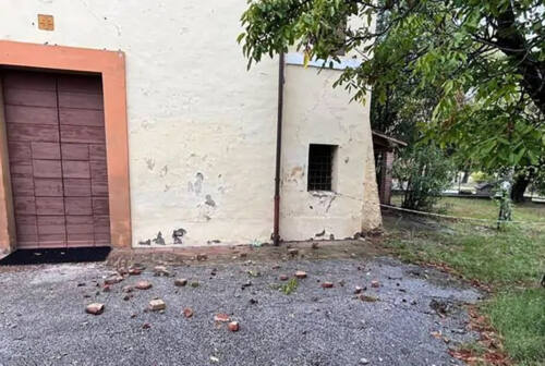 Maltempo in Vallesina, fulmine sulla chiesa di Santa Lucia a Jesi