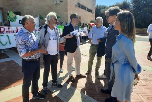 Riceci, protesta del comitato in Regione. Latini: «Porteremo nelle istituzioni la voce del comitato»