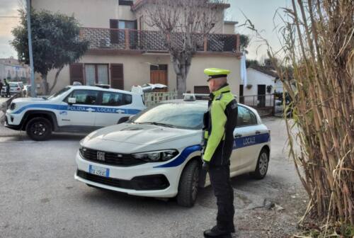 Truffe agli anziani, criminali bloccati in fuga dalla polizia locale di Falconara