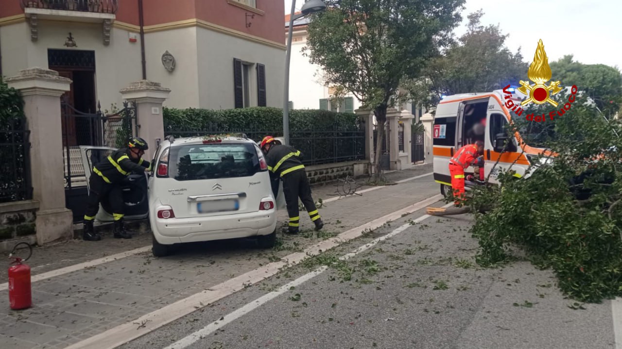 L'incidente in corso Matteotti a Senigallia: i soccorsi