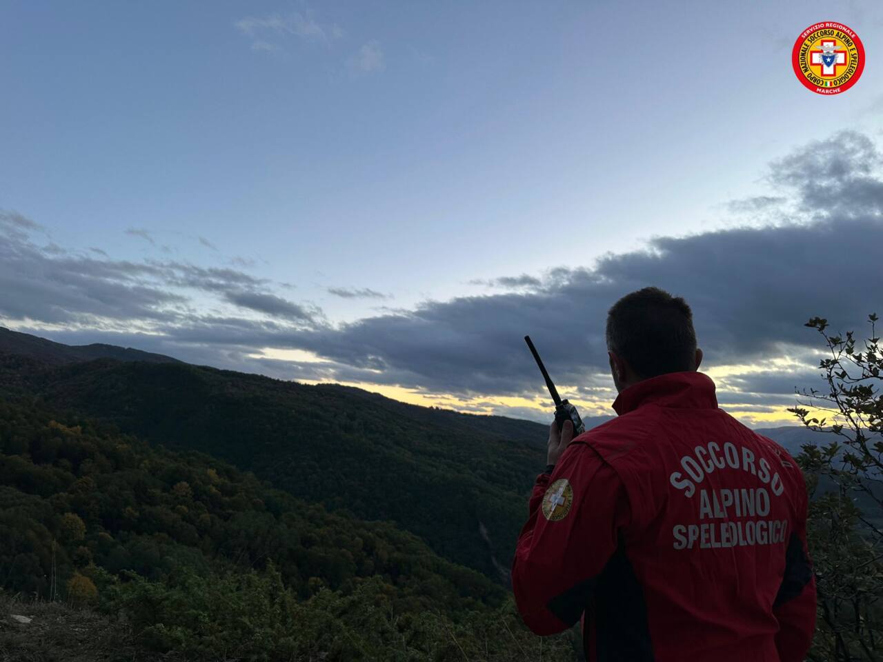 Le operazioni dei soccorritori ad Arquata