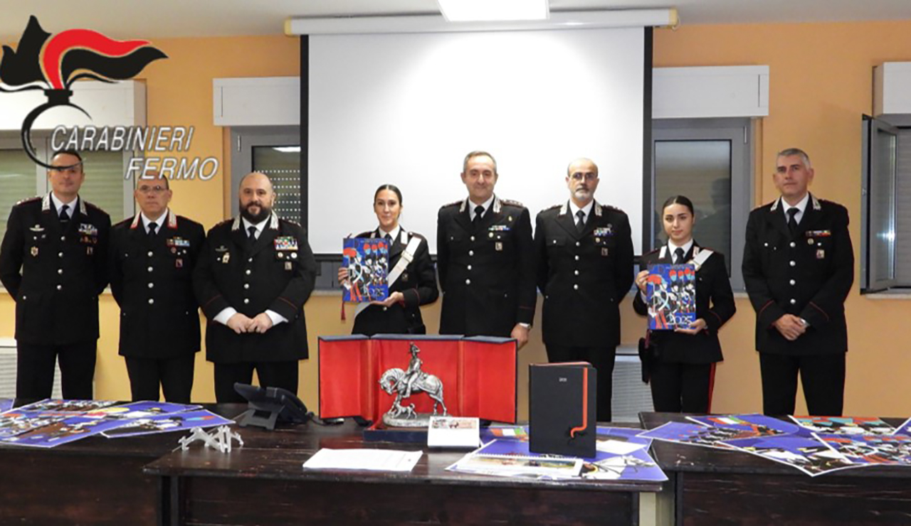 Presentato anche a Fermo il Calendario Storico dei Carabinieri 2025