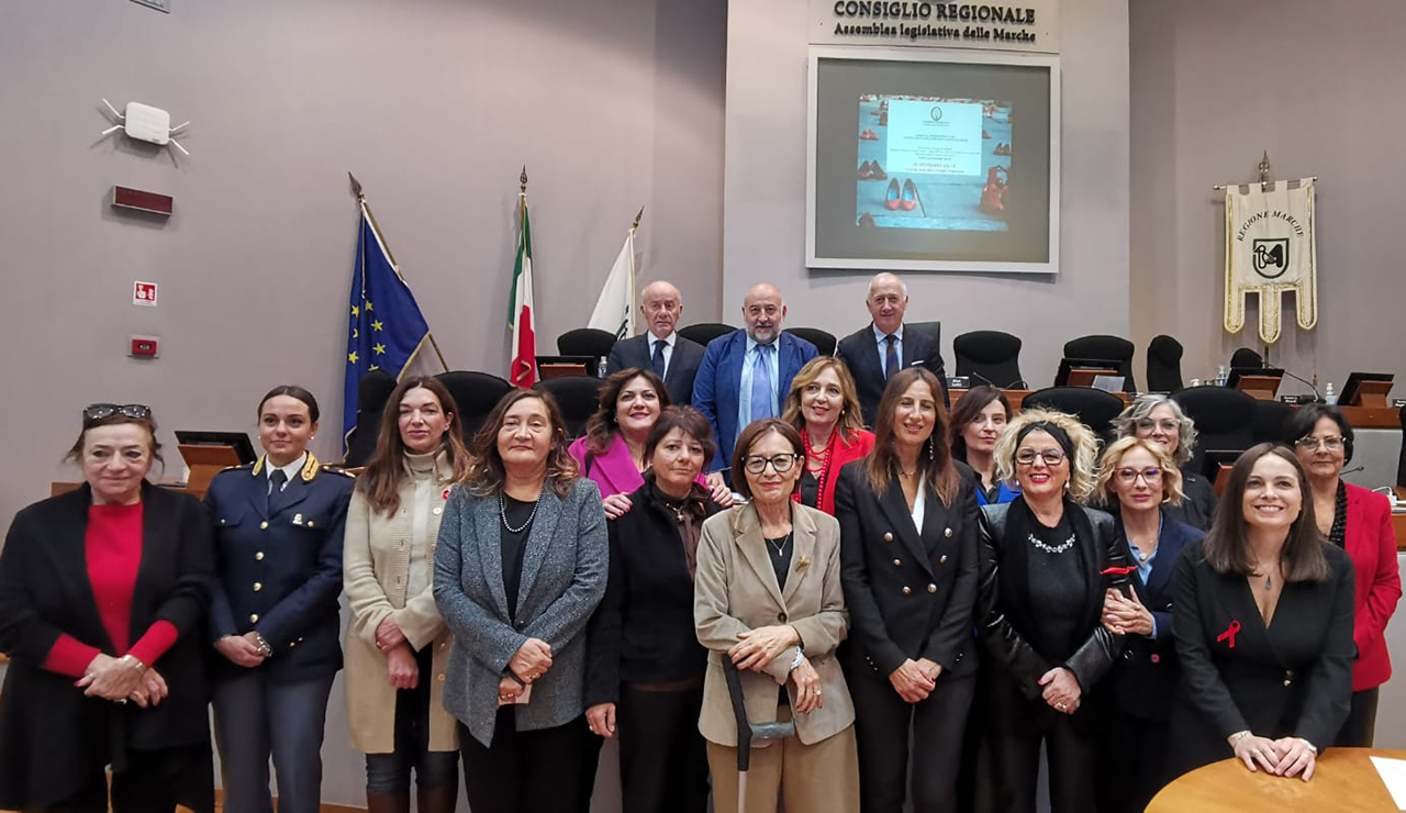 Marche, in Consiglio regionale la tragedia della violenza sulle donne