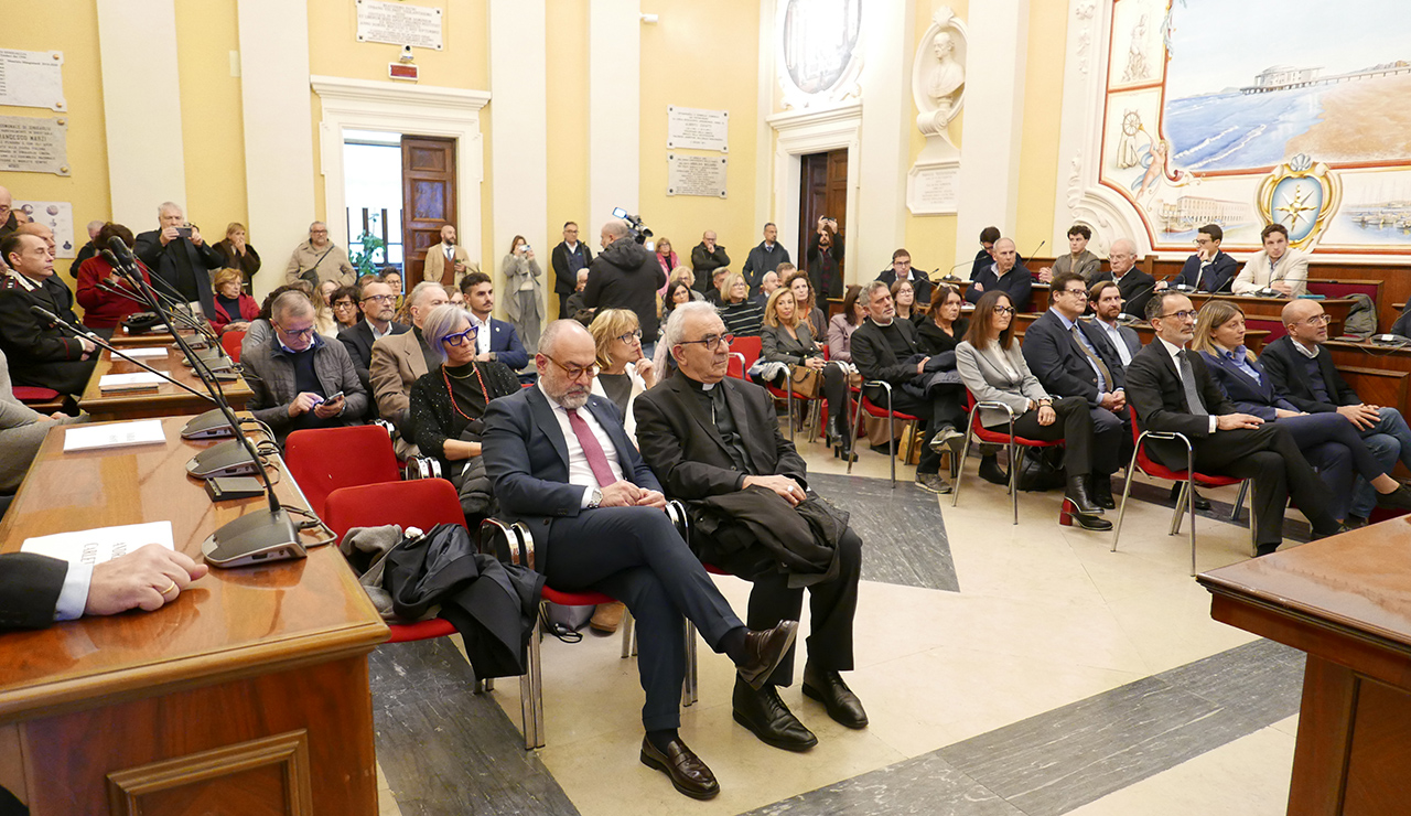 Il pubblico all'incontro con la ministra per le disabilità Alessandra Locatelli