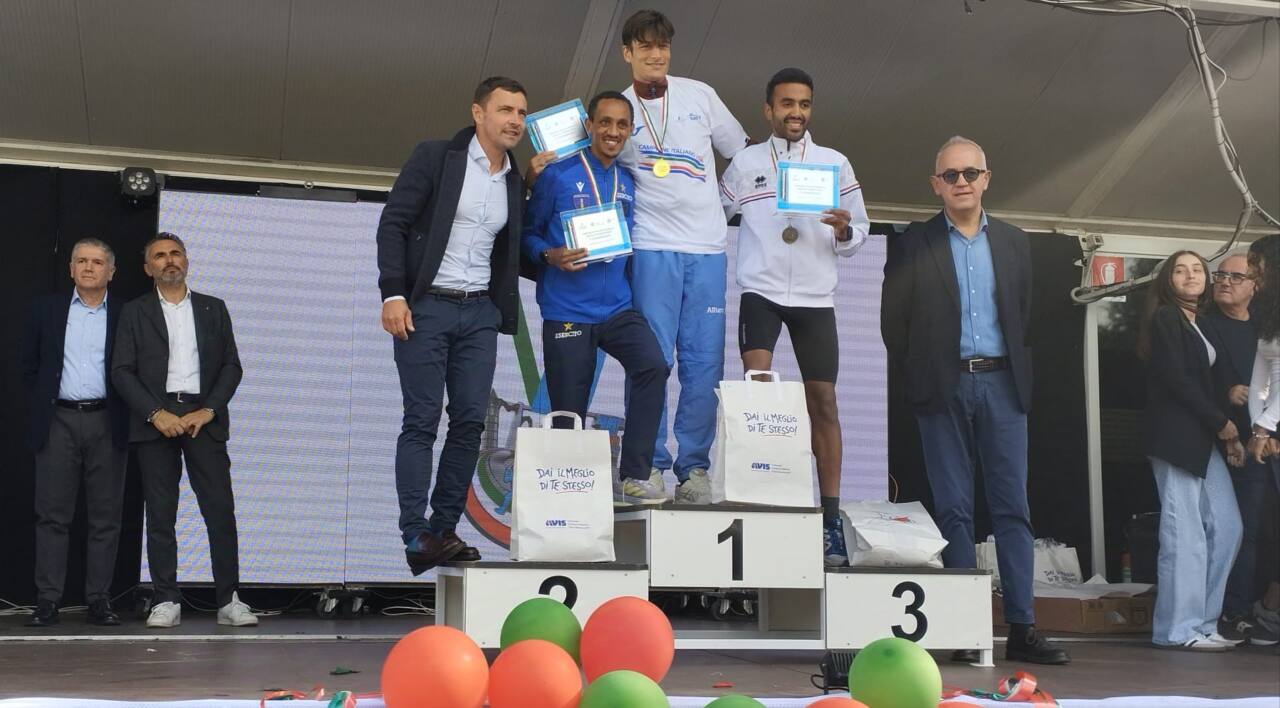 Il podio maschile dei Campionati Italiani di mezza maratona