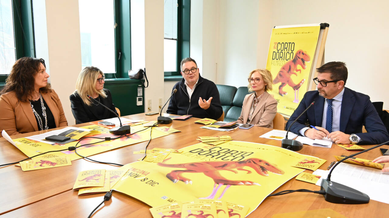 Un momento della conferenza di presentazione della XXI edizione del Corto Dorico Film Fest (Foto: Regione Marche)