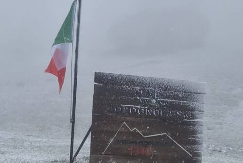 La prima neve sui Sibillini «fa ben sperare» gli operatori. Passerini: «In arrivo nevicate sotto i mille metri ma dicembre caldo»