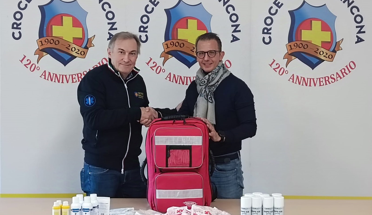 Ancona, una donazione alla Croce Gialla in ricordo di mamma Gabriella