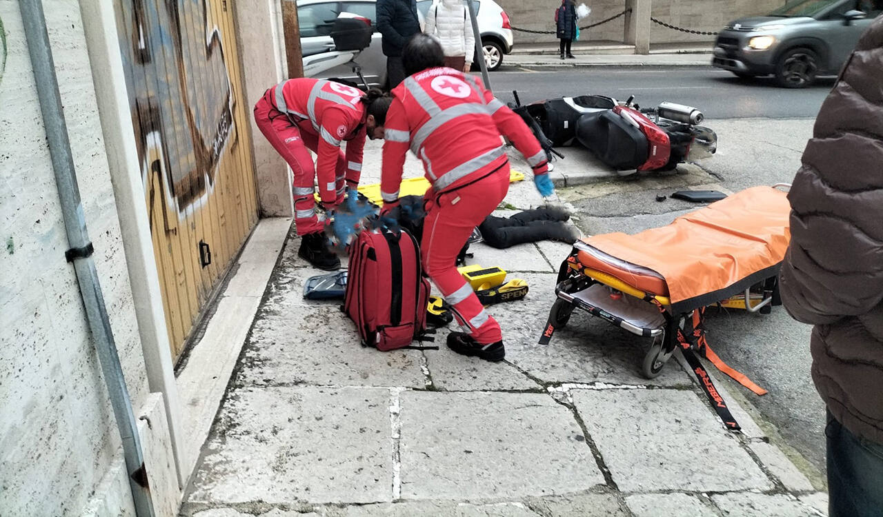 L'incidente in via San Martino ad Ancona