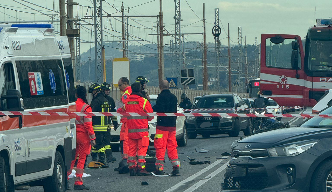 Falconara, incidente mortale sulla Flaminia