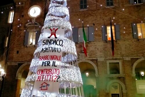 Senigallia, col Natale arriva il contributo affitti. Arvultùra: «Sono briciole»