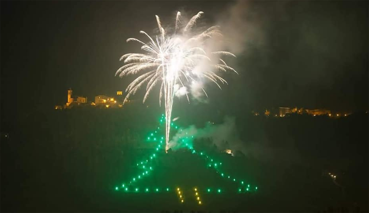 Albero di Natale, Castelbellino