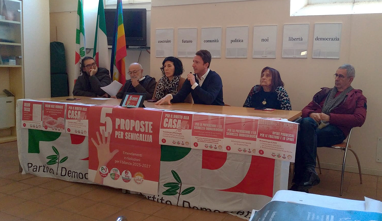 La minoranza ha presentato la contromanovra al bilancio della giunta di Senigallia