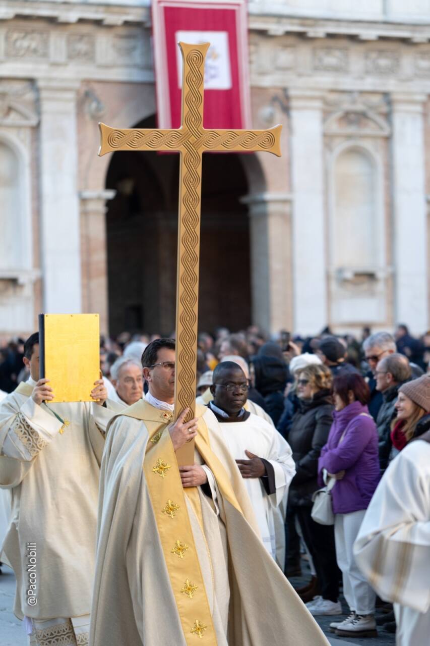 Loreto, aperto l'Anno Giubilare 2025