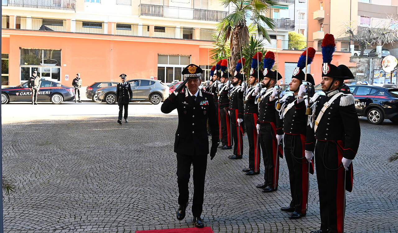 Il generale Iacobelli ha visitato il Comando Legione Carabinieri Marche nella Caserma “Giovanni Burocchi” di Ancona