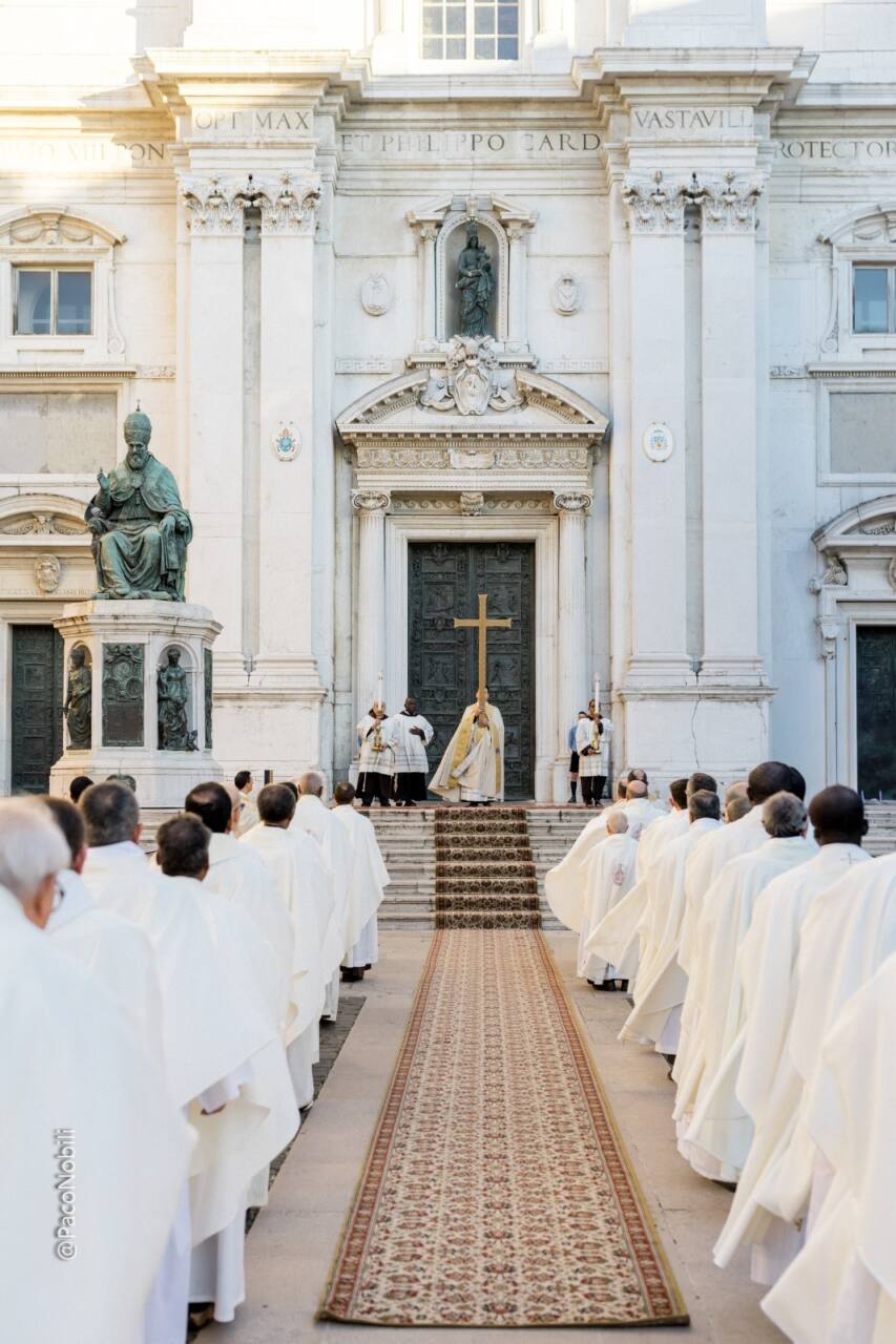 Loreto, aperto l'Anno Giubilare 2025