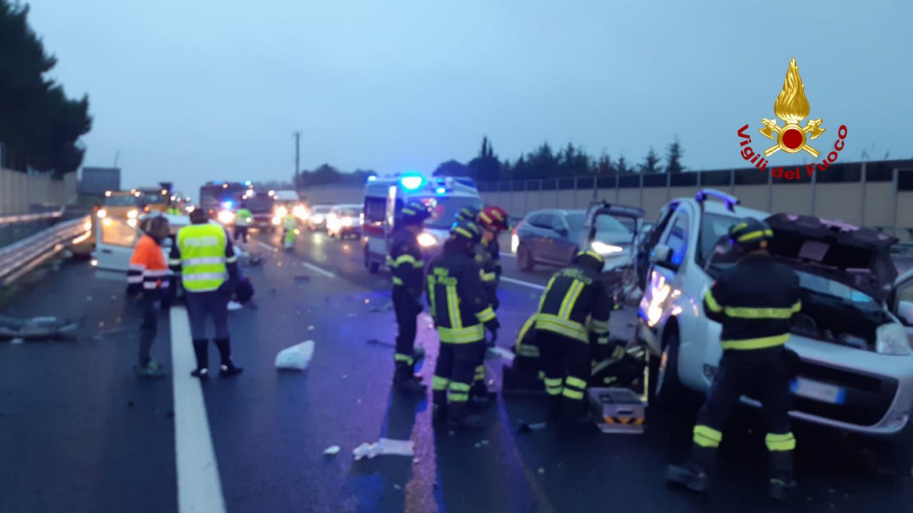 incidente in autostrada A14