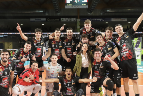 Pallavolo, la Cucine Lube in casa sa solo vincere