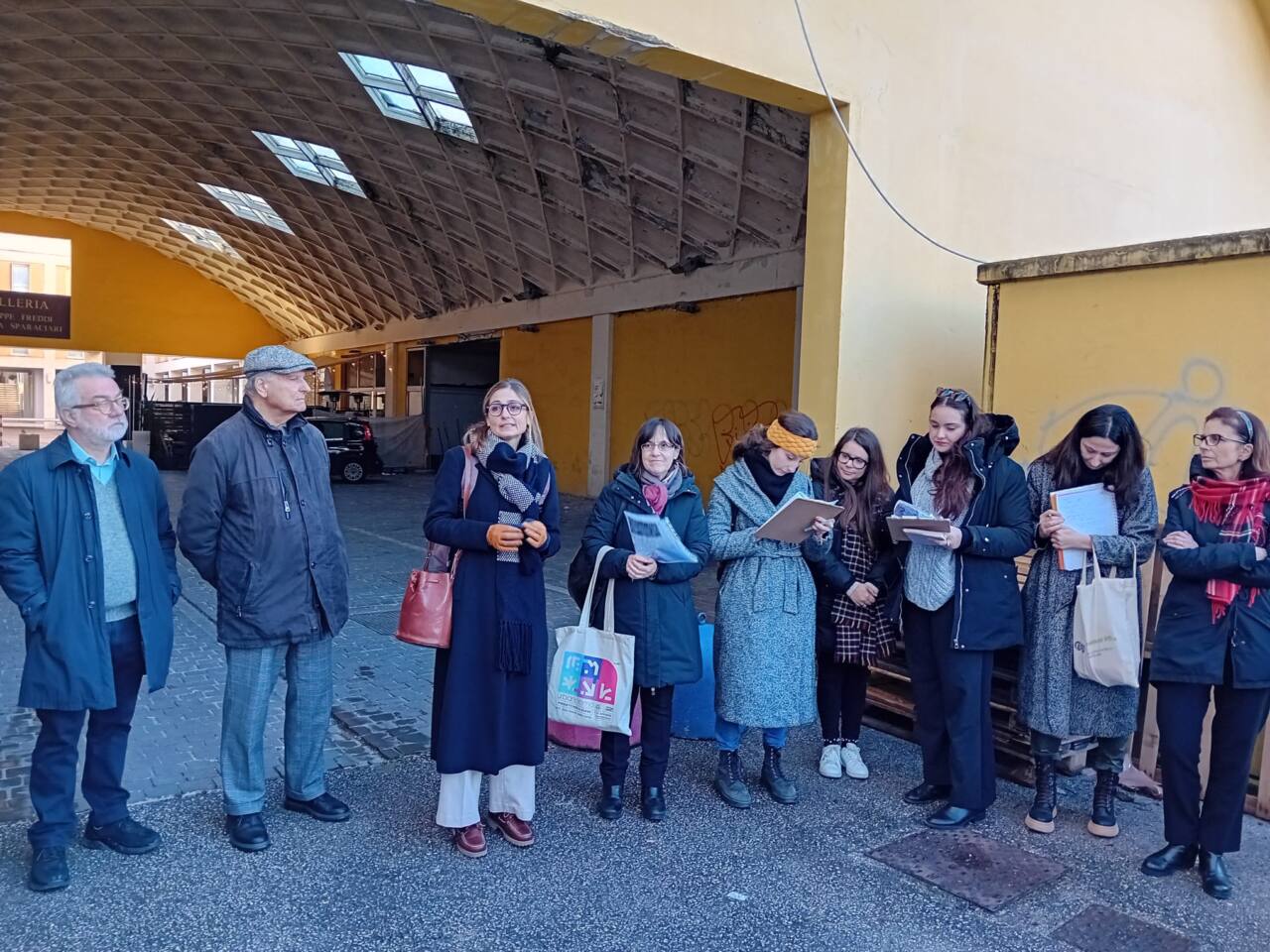 Jesi, Viale della Vittoria da ripensare. La "passeggiata" di tecnici e portatori di interesse