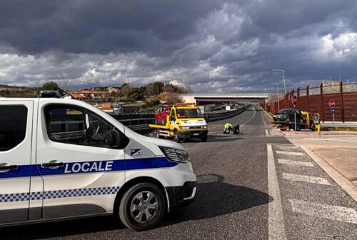 Senigallia, incidente stradale in complanare: due anziani feriti