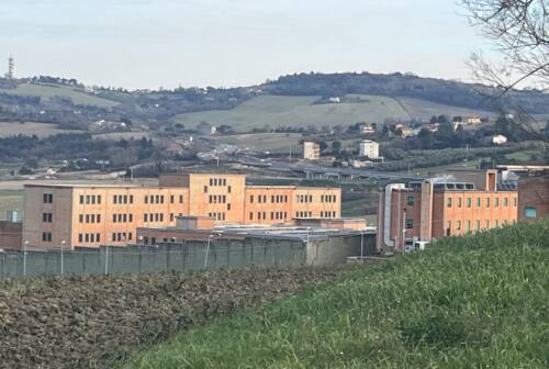 Ancona blindata per le ricerche di Xhevdet Plaku, evaso da Barcaglione