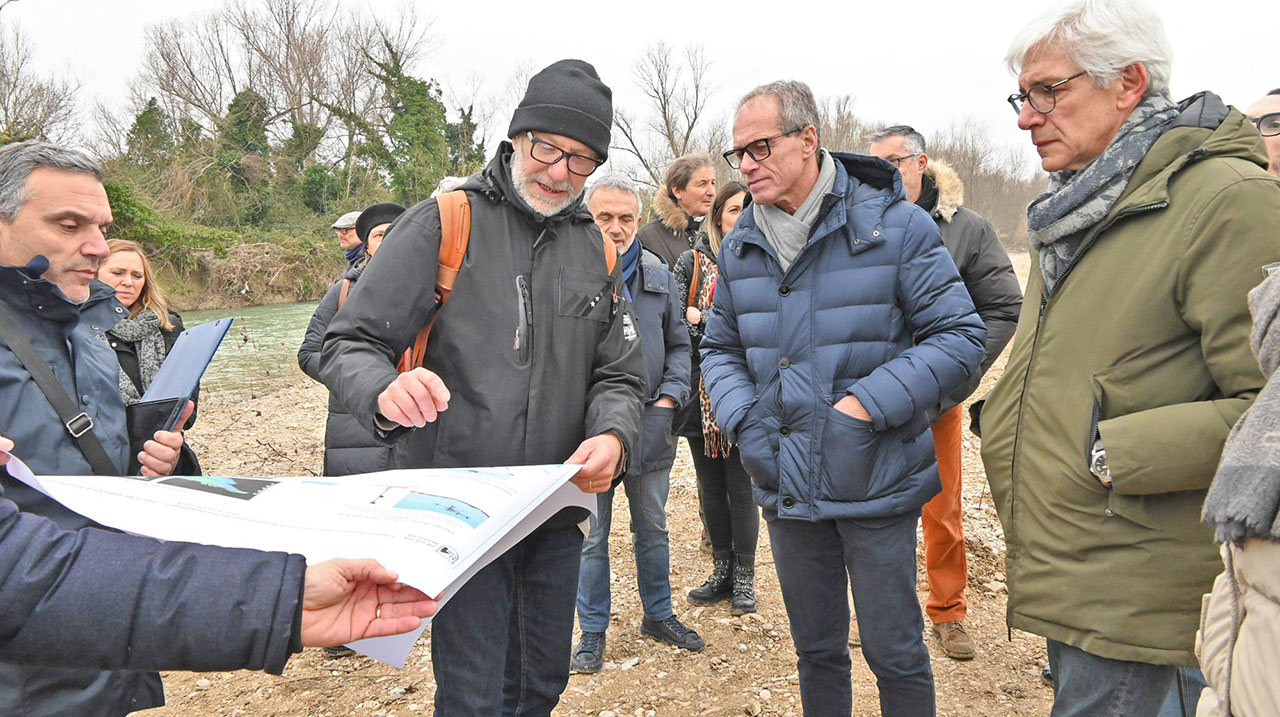 Riprofilatura Alveo Fiume Esino