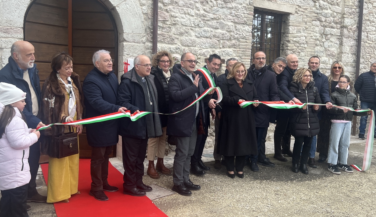 Taglio del nastro - Pieve Torina