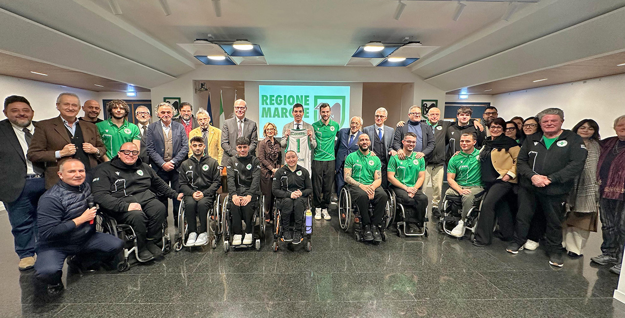 Presentata in Regione la squadra di basket in carrozzina della ASD S. Stefano Sport di Porto Potenza Picena (Foto: Regione)