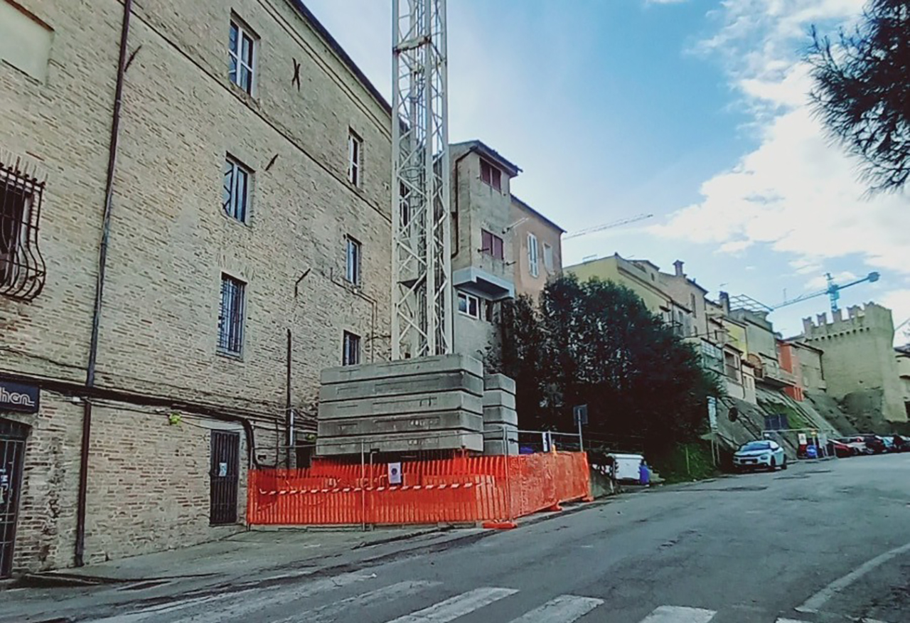 Lavori all’ex scuola media Betti di Fermo (Foto: Comune di Fermo)