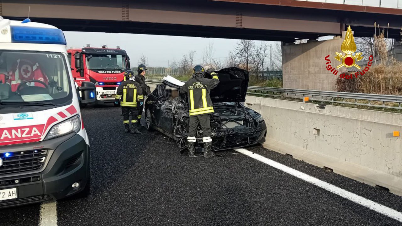 L'incidente stradale avvenuto lungo la A14 nel Pesarese