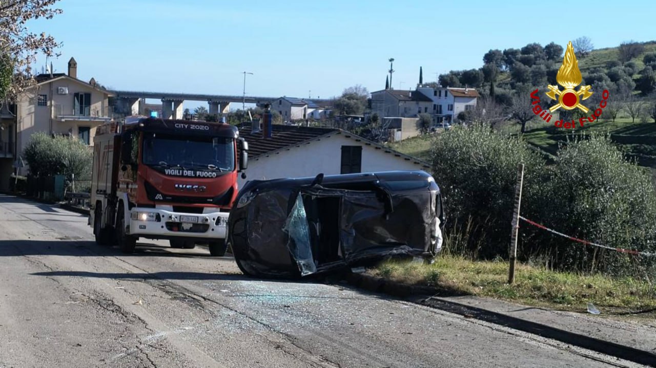 L'incidente in via della Resistenza a San Benedetto